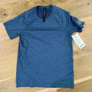 NWT LULULEMON HAWAII EXCLUSIVE metal  Vent Tech Short Sleeve Men’s Sz M